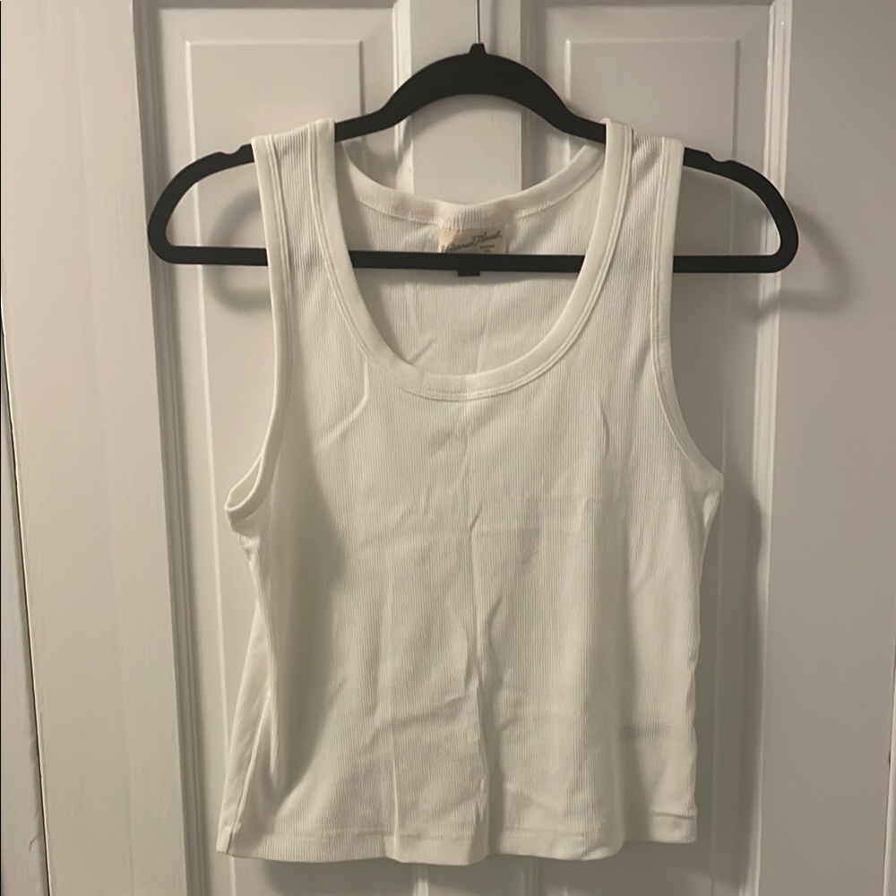 Universal Thread White Fitted Crop Tank Top